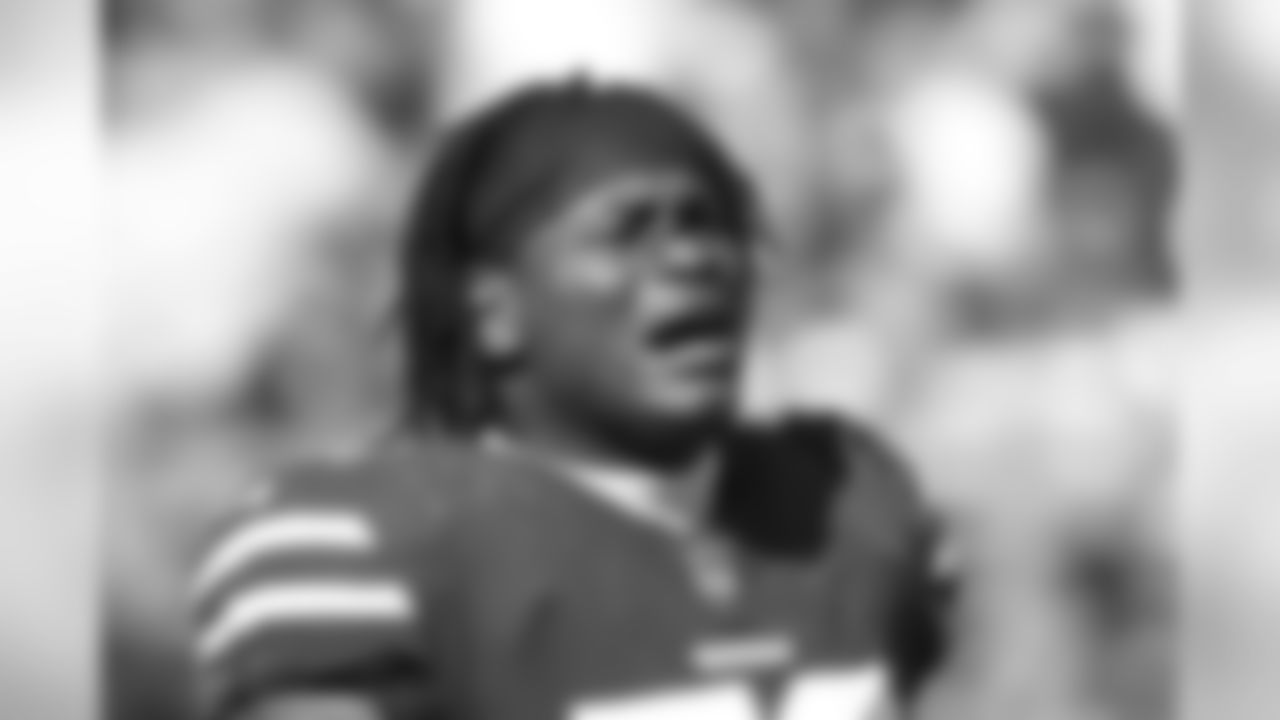 LB Reuben Foster