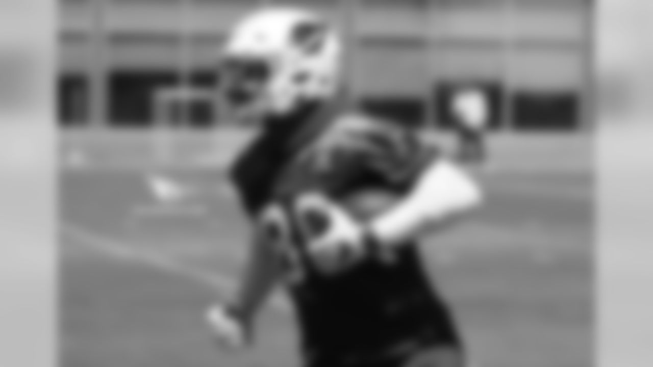 TE Ricky Seals-Jones