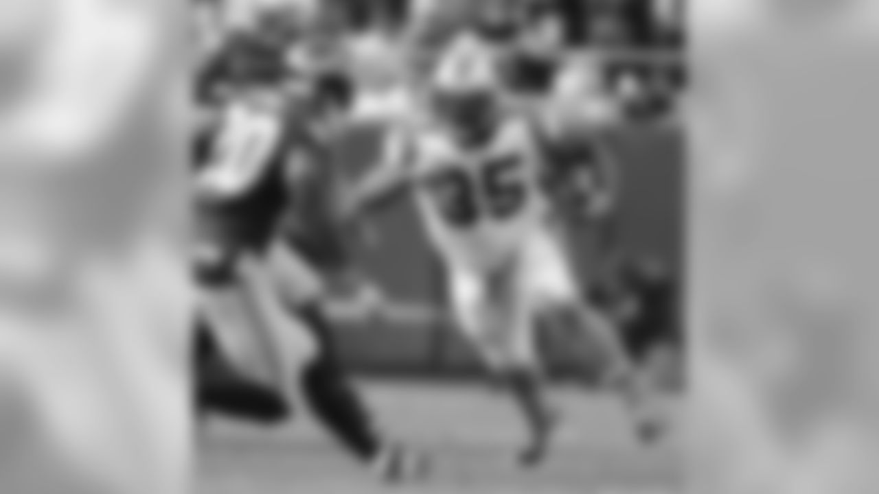 FB Mike Tolbert