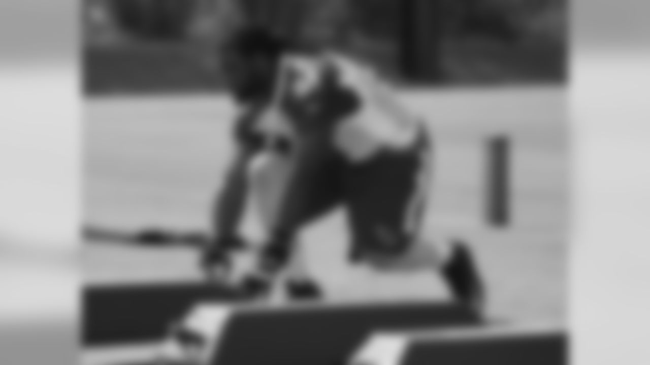 DT Ed Stinson