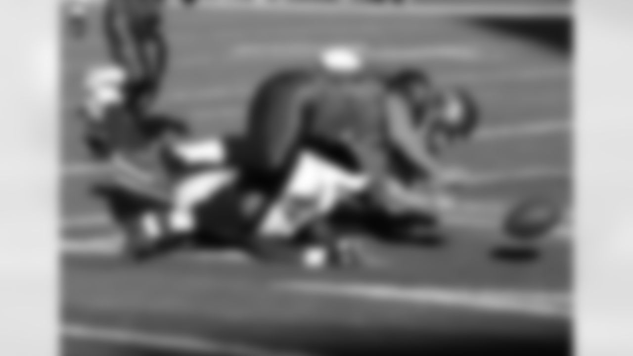 2004: LB Gerald Hayes forces a safety
