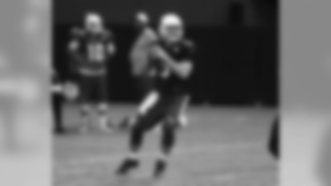QB Drew Stanton