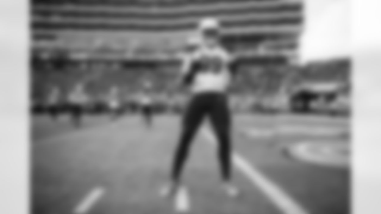 Arizona Cardinals defensive end J.J. Watt (99) during the 2022 regular season game between the Arizona Cardinals and the San Francisco 49ers on Sunday, Jan. 8, 2023 in Santa Clara, CA.