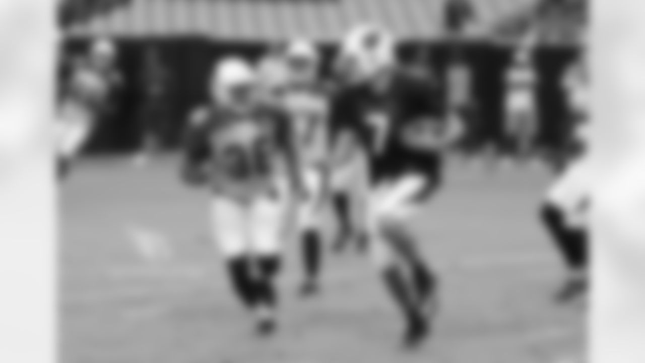 QB Blaine Gabbert