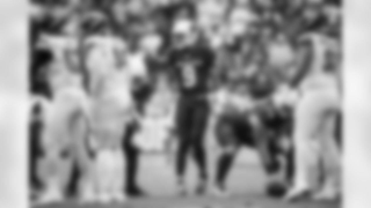 Arizona Cardinals quarterback Joshua Dobbs (9) during the Week 1 regular season game between the Arizona Cardinals and the Washington Commanders on Sunday, Sep 10, 2023 in Landover, MD.