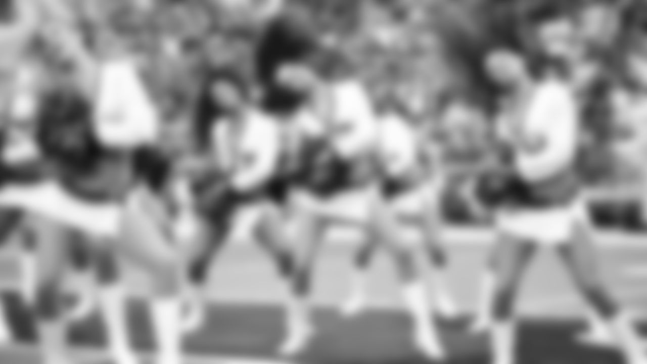 Images of Cardinals cheerleader Shae from the 2018 season