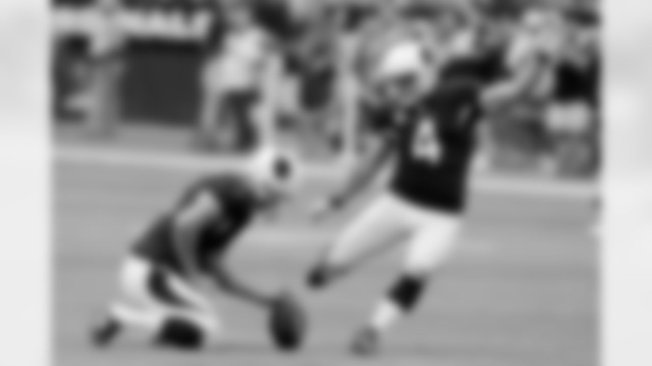 Kicker Jay Feely