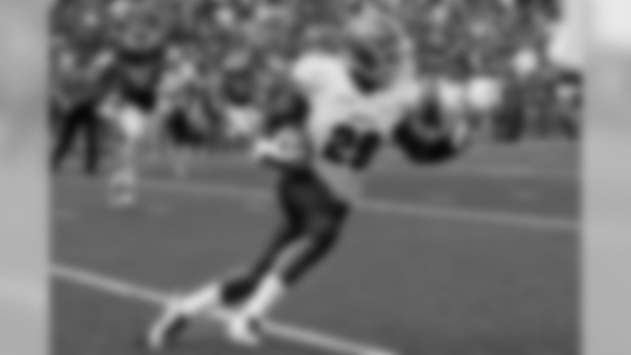 Aaron Jones, Texas El-Paso: Projected seventh-rounder