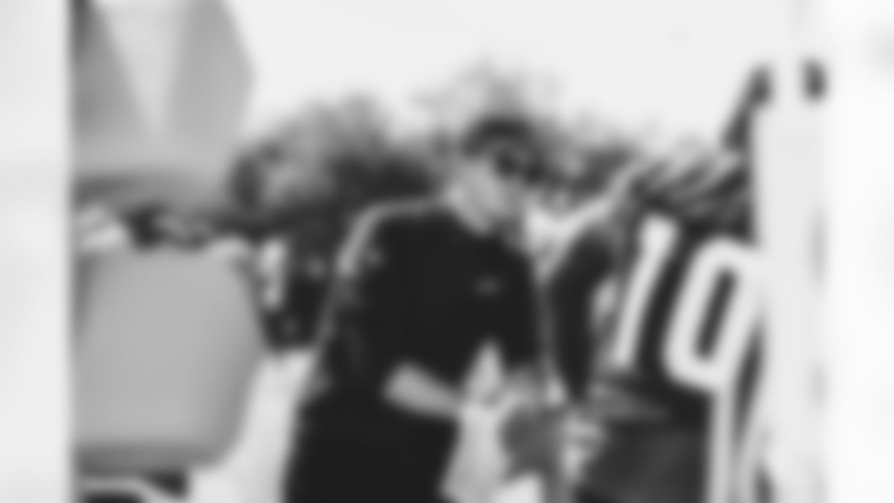 WR coach David Raih
