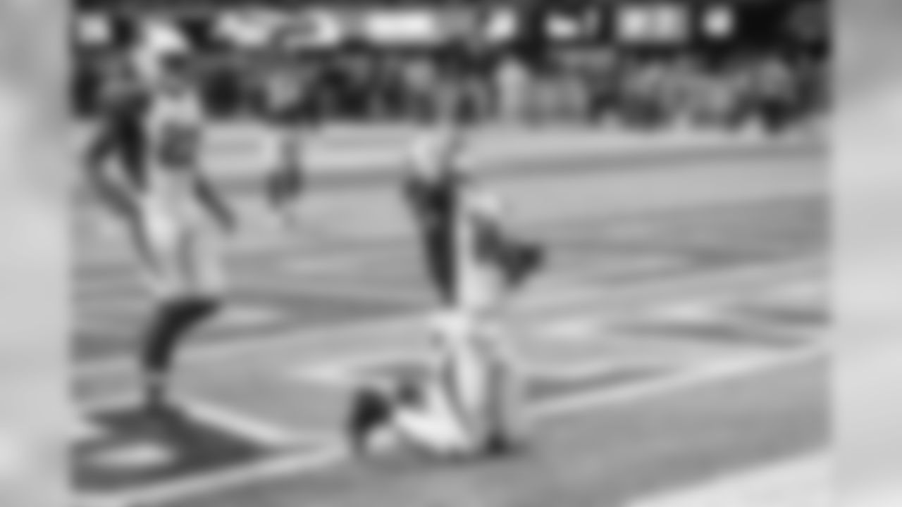 Cardinals WR Trent Sherfield scores a touchdown in the fourth quarter