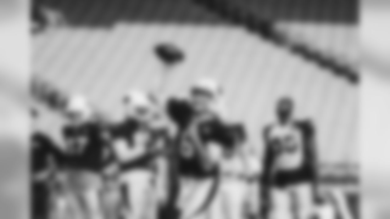 QB Charles Kanoff