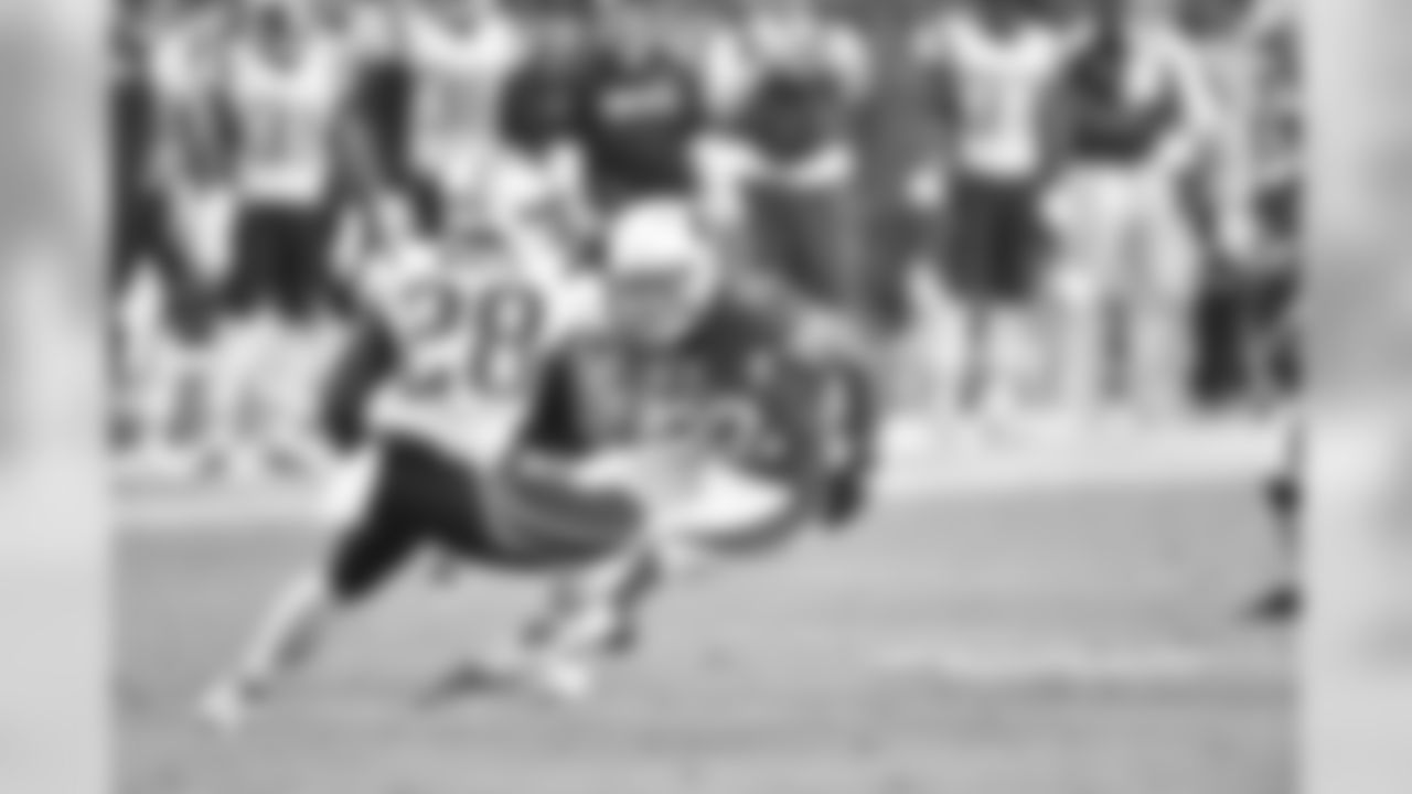 S Tyrann Mathieu defends Patriots RB James White