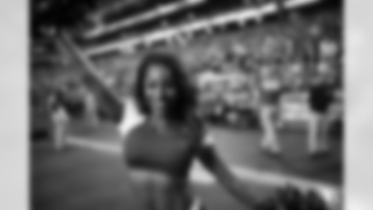 SEAHAWKS (79)