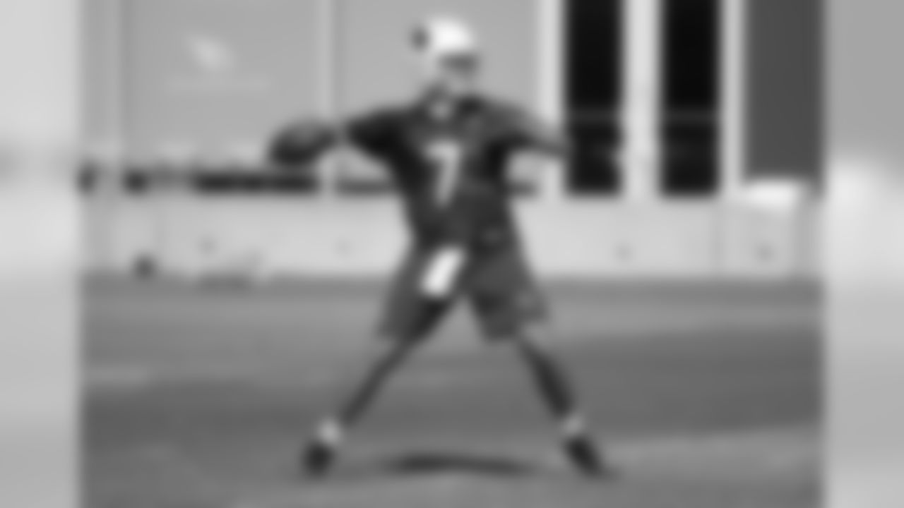 QB Blaine Gabbert