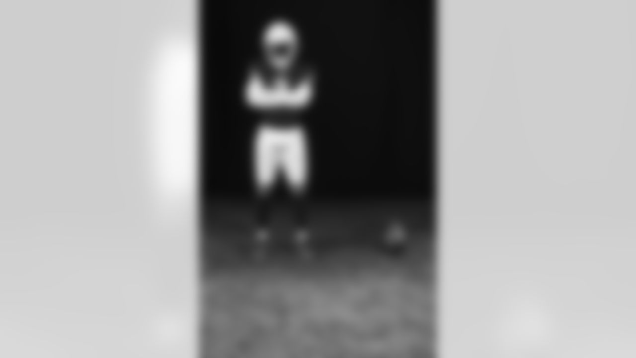 Arizona Cardinals cornerback Byron Murphy Jr. (7) poses for a photo during Cardinals Media Day on Monday, June 13, 2022 in Tempe, AZ.