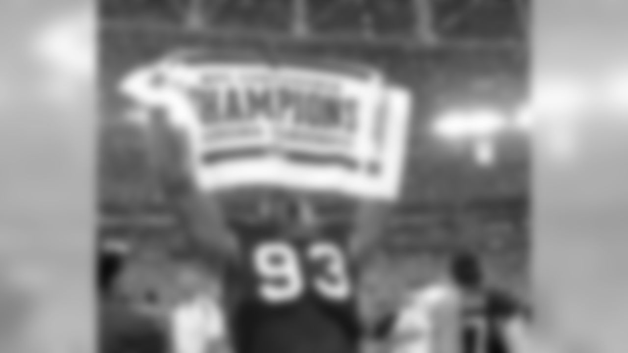 2009: DE Calais Campbell celebrates the win over the Eagles to make the Super Bowl