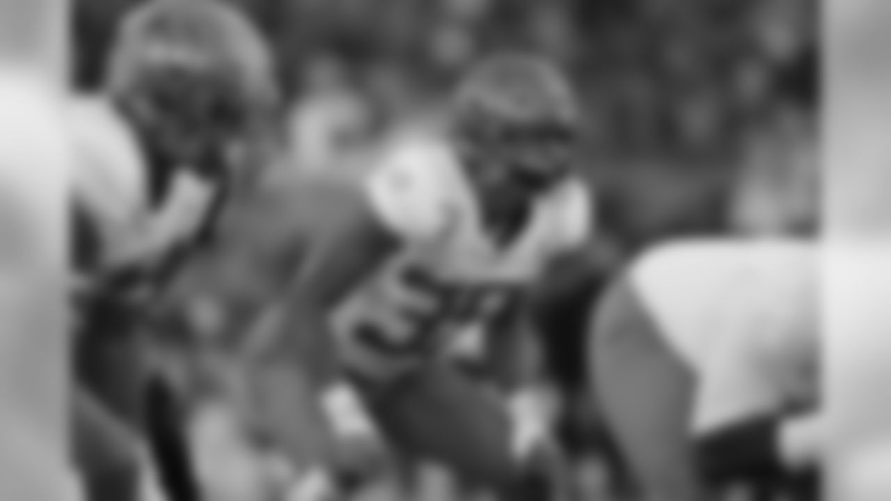 Oregon ILB Troy Dye