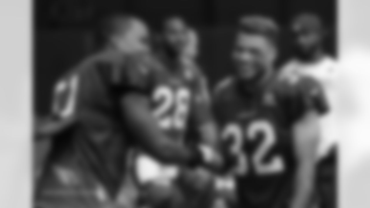 LB Kevin Minter and S Tyrann Mathieu share a laugh