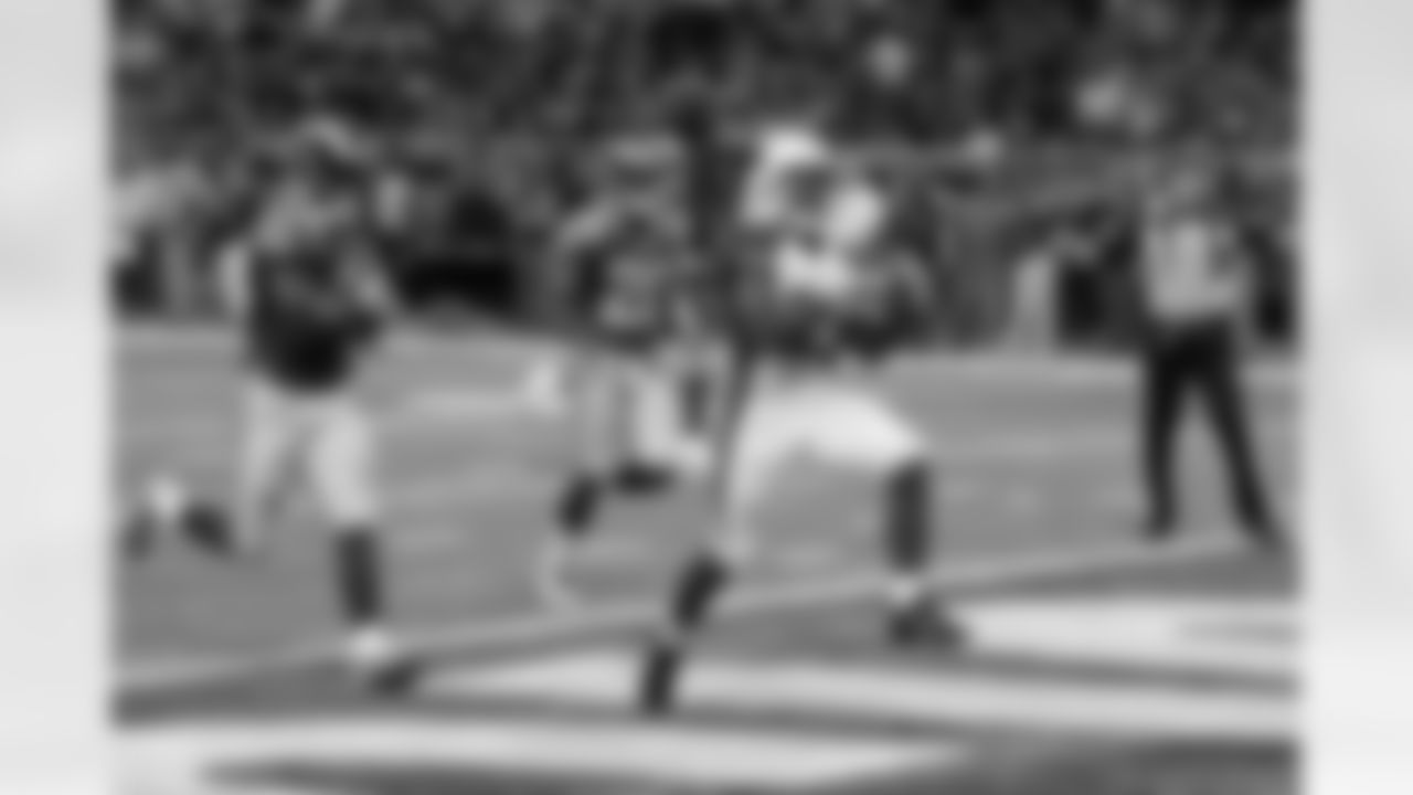RB Kerwynn Williams: Six points