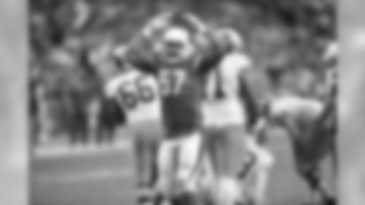 LB Alex Okafor after a sack against the Redskins