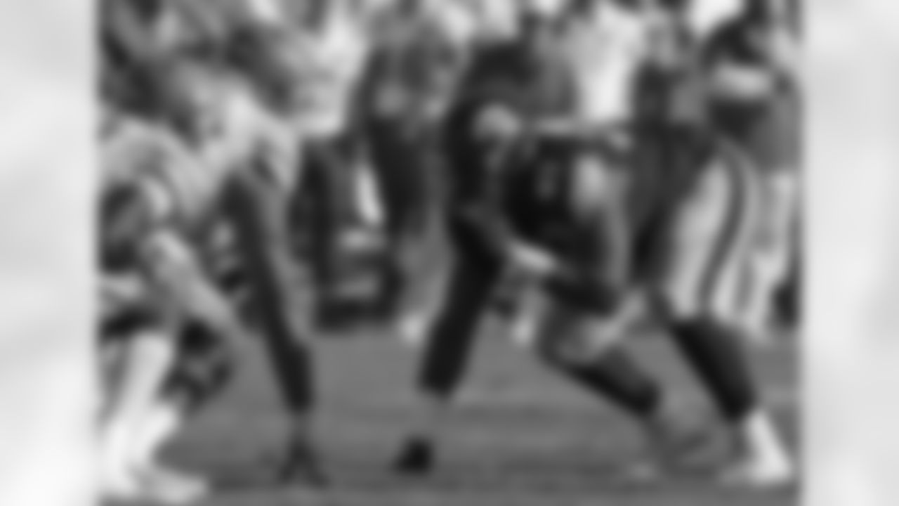 Jaleel Johnson, Iowa: Projected third-round pick