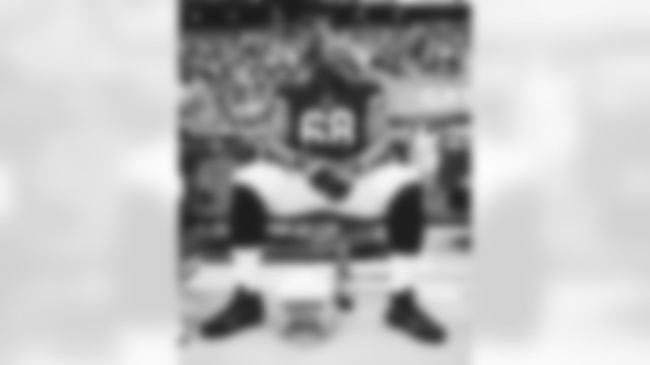 OL Kelvin Beachum