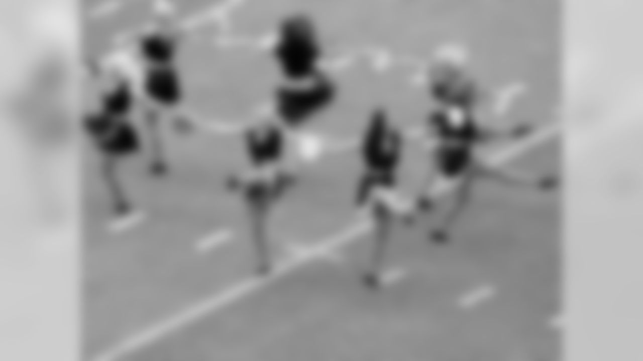 2007 Cardinals Cheerleaders at Games