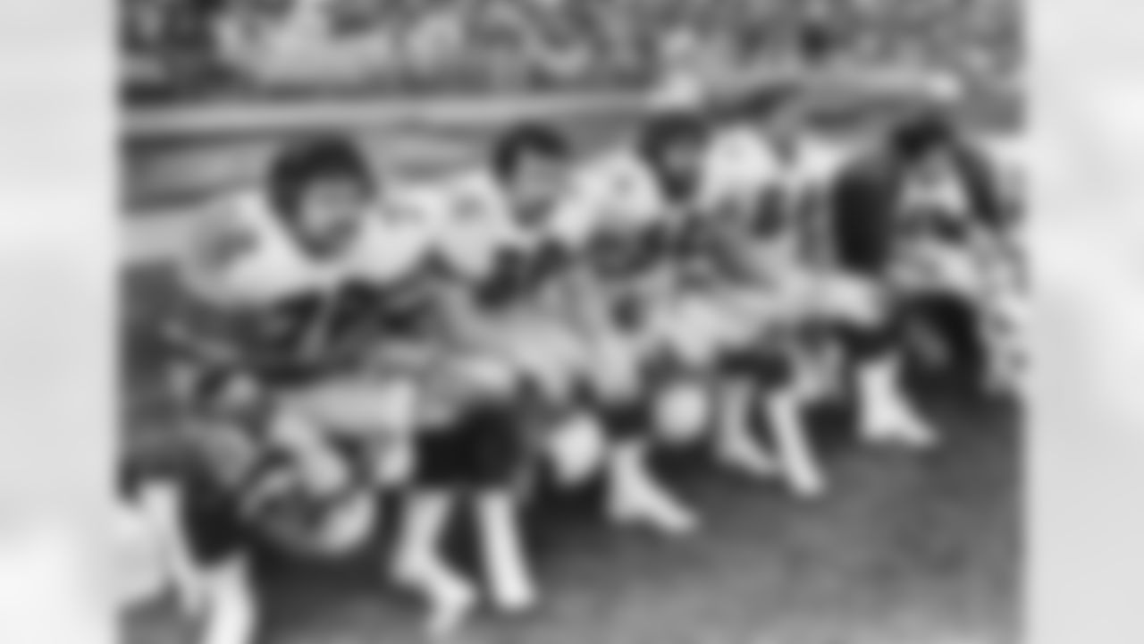 The star O-line of the mid-1970s (from l to r): T Dan Dierdorf, G Conrad Dobler, C Tom Banks, G Bob Young, reserve C Tom Brahaney