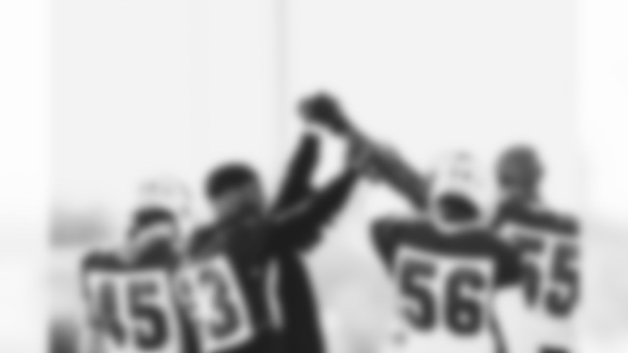 The outside linebackers