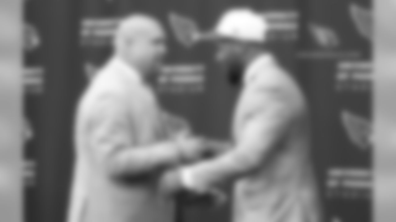 Steve Keim introduces Reddick