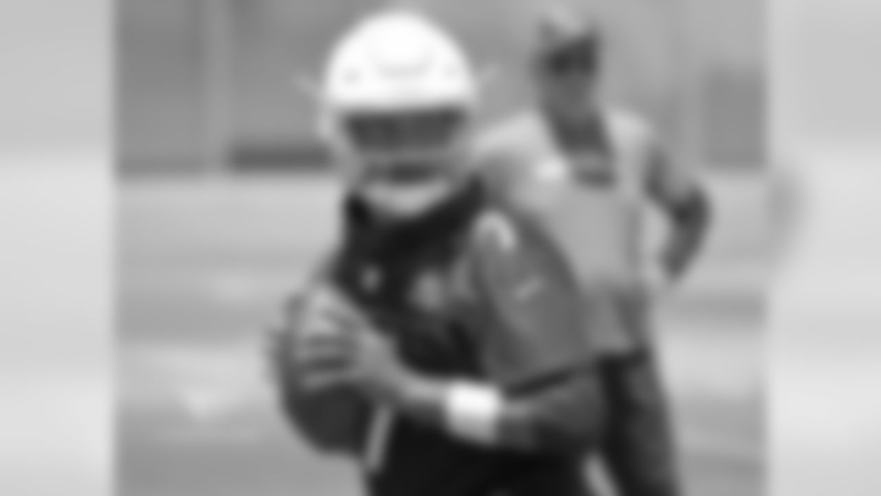 QB Brett Hundley