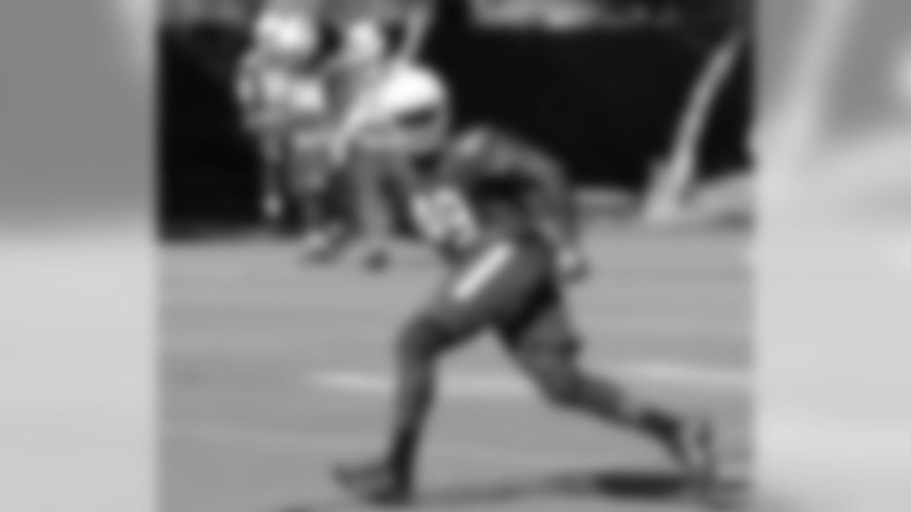 LB Andrae Kirk