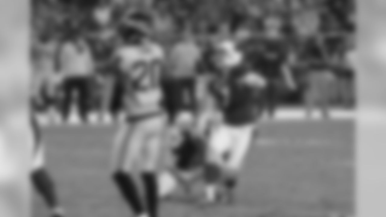 K Chandler Catanzaro makes a FG to put Cardinals up 3-0 in the second quarter