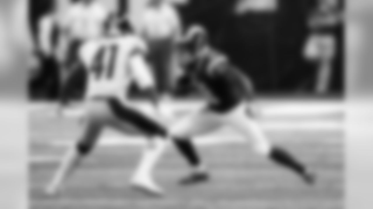 WR Tavon Austin