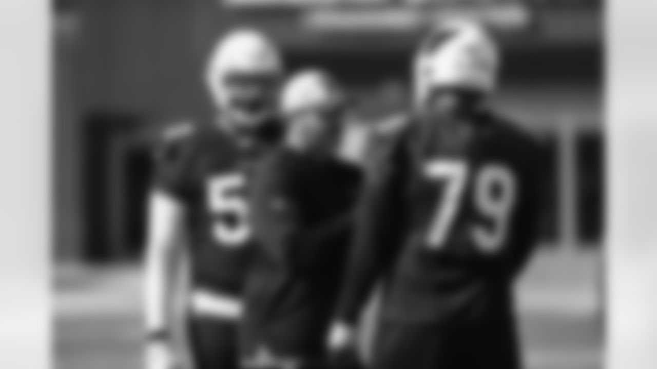 Arizona Cardinals Assistant Offensive Line Coach Brian Natkin during practice at the Dignity Health Sports Complex on Friday, November 25, 2022 in Tempe, AZ.