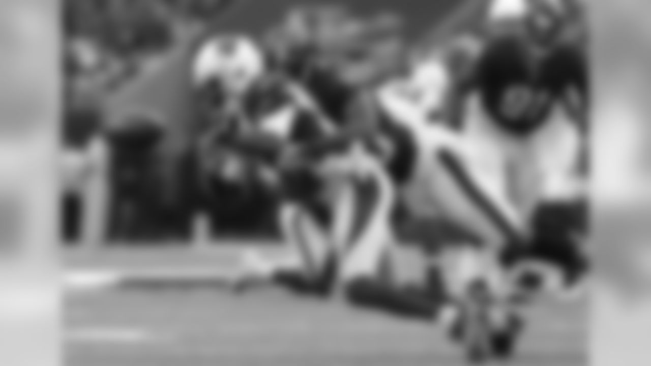 WR J.J. Nelson