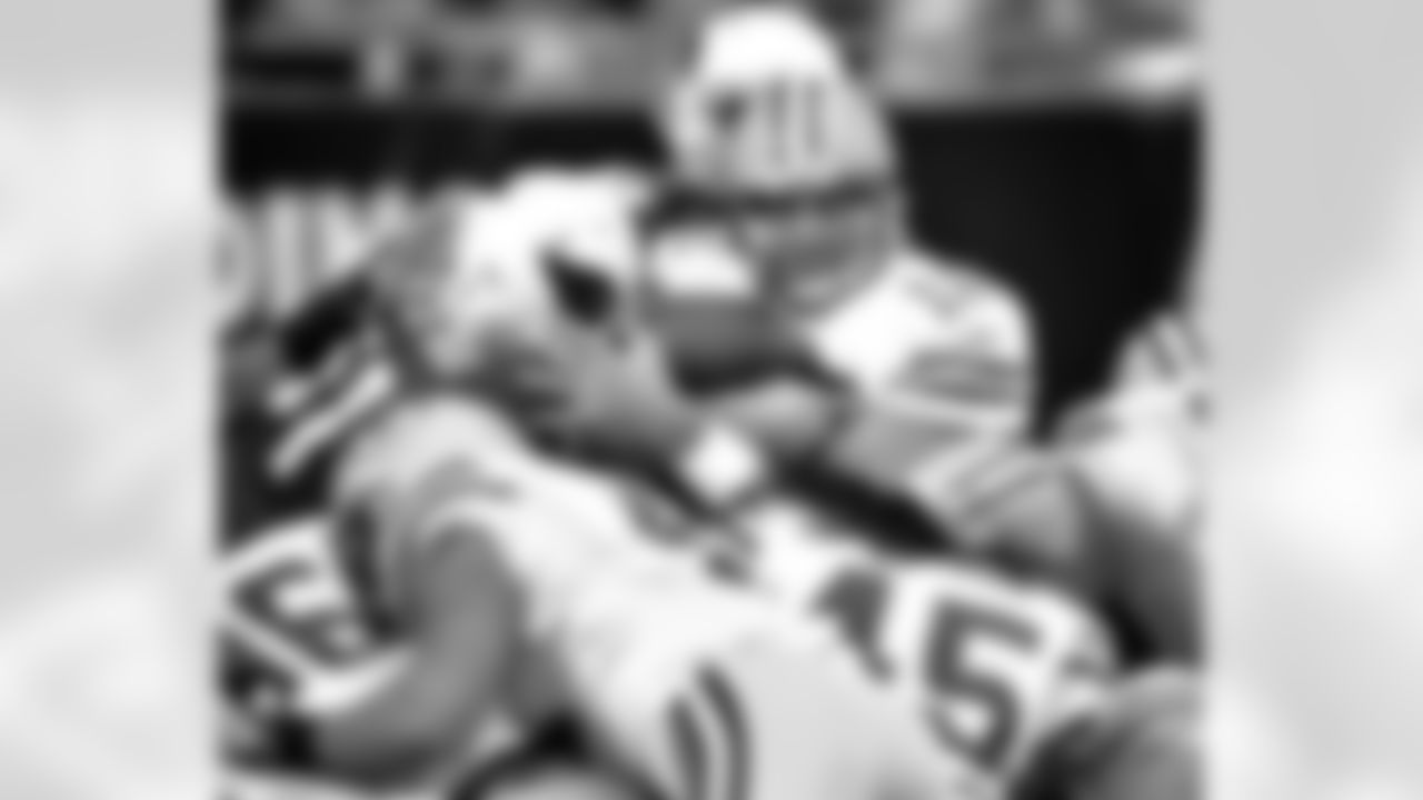2010: Packers QB Aaron Rodgers scores a touchdown