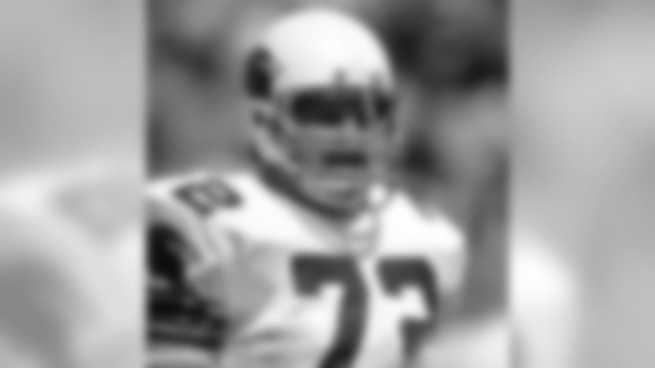 Dan Dierdorf in 1983
