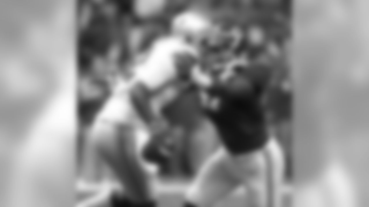 Alabama OLB Xzavier Dickson: Fifth-round projection