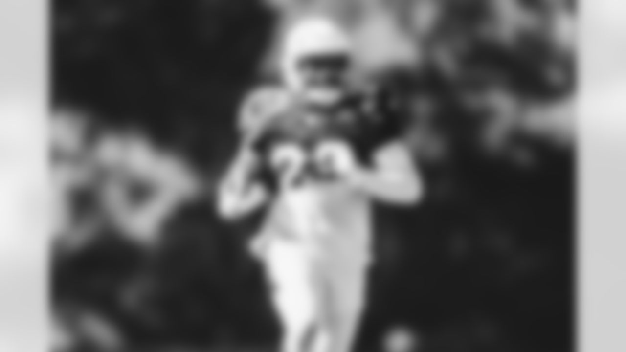 RB Eno Benjamin