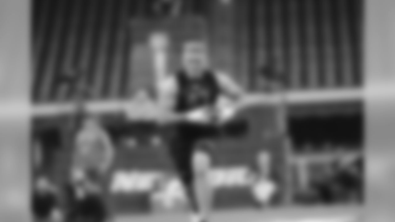 Wyoming ILB Logan Wilson