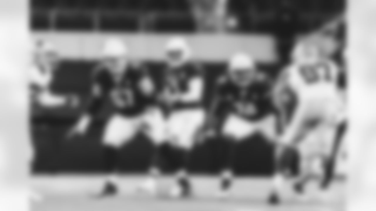 G Justin Pugh (left) and T D.J. Humphries