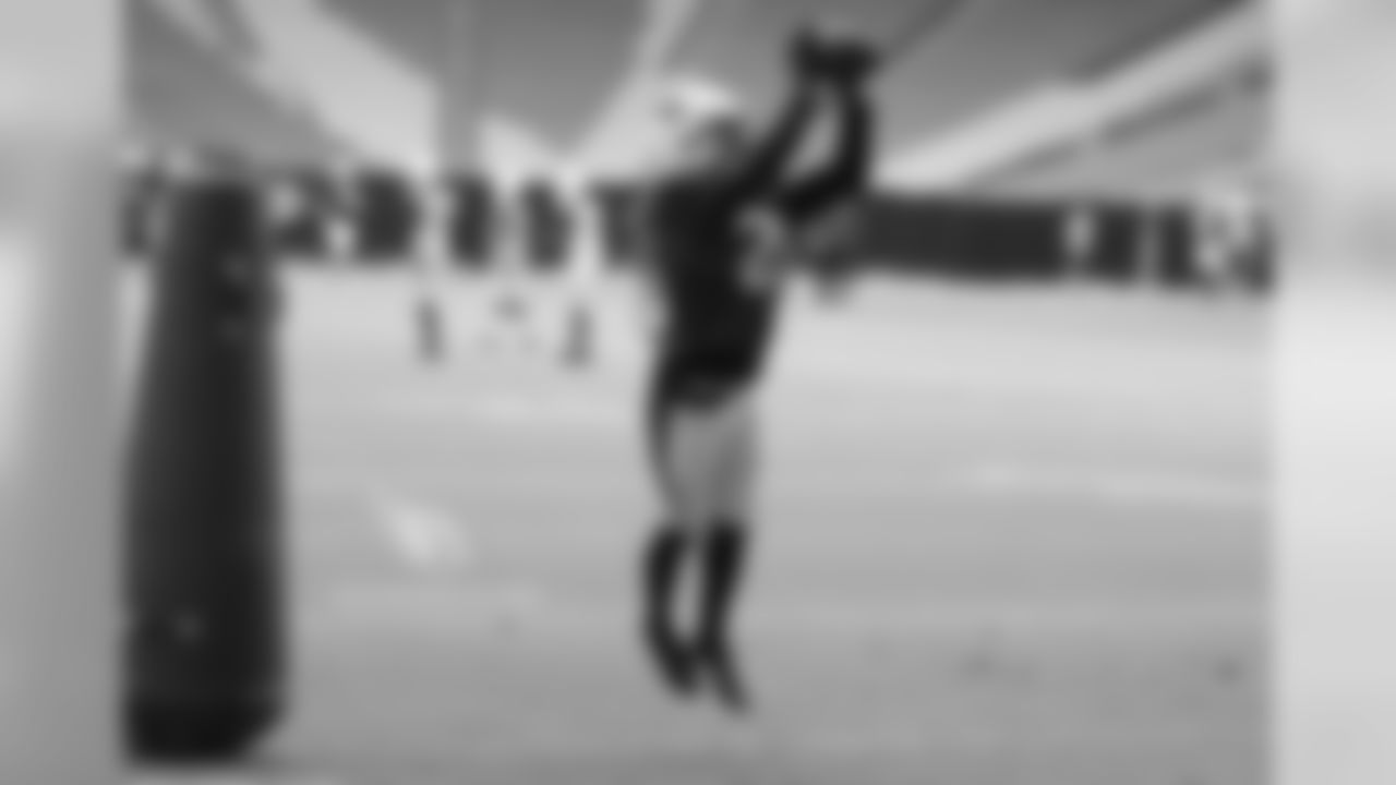 CB Justin Bethel