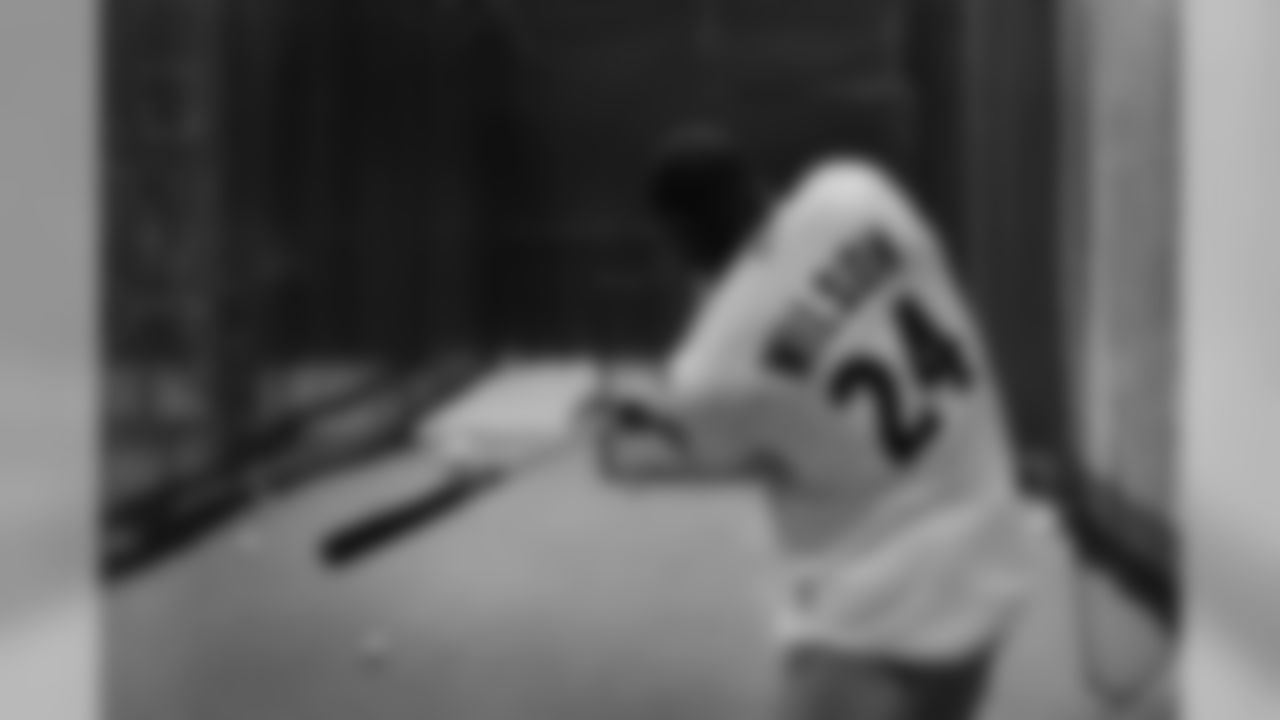 Wilson connecting with a pitch