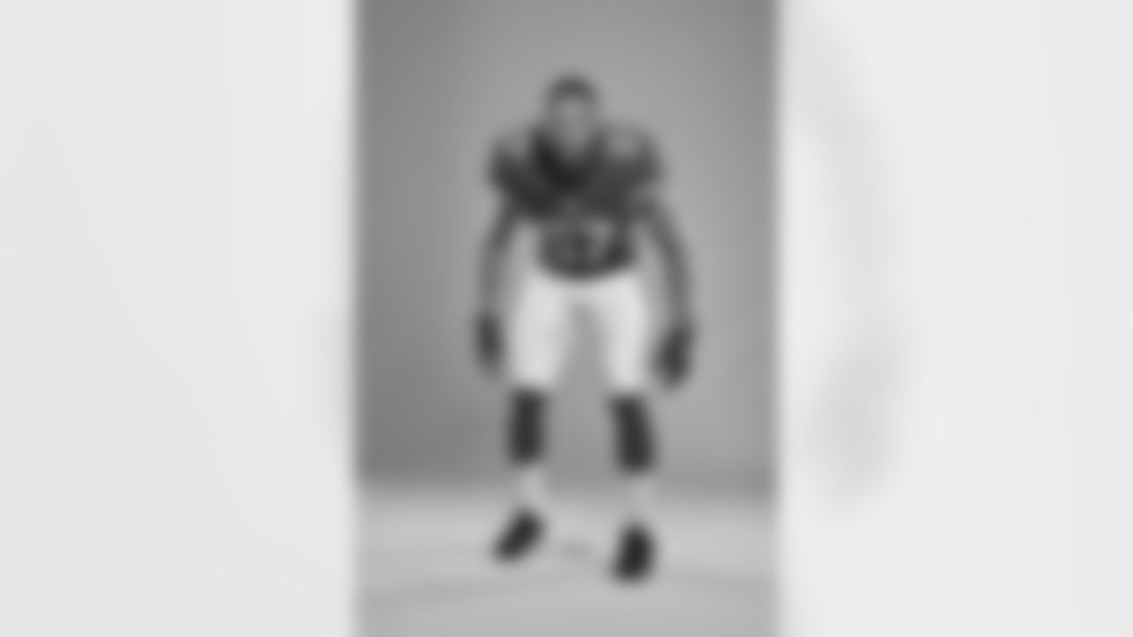 March 10: S Tyvon Branch inks a free-agent deal