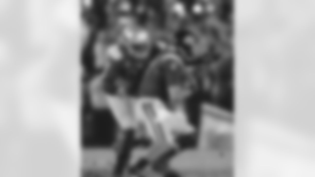 UCLA DT Ellis McCarthy: Projected seventh-rounder