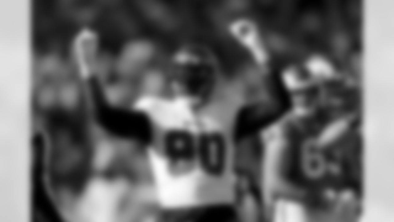 OLB Jason Pierre-Paul