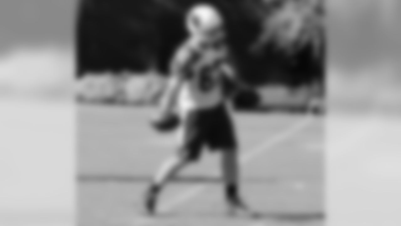LS Mike Leach