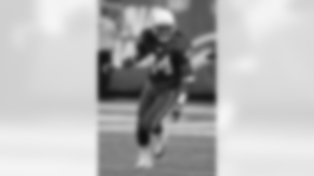 2001: CB Michael Stone, Memphis