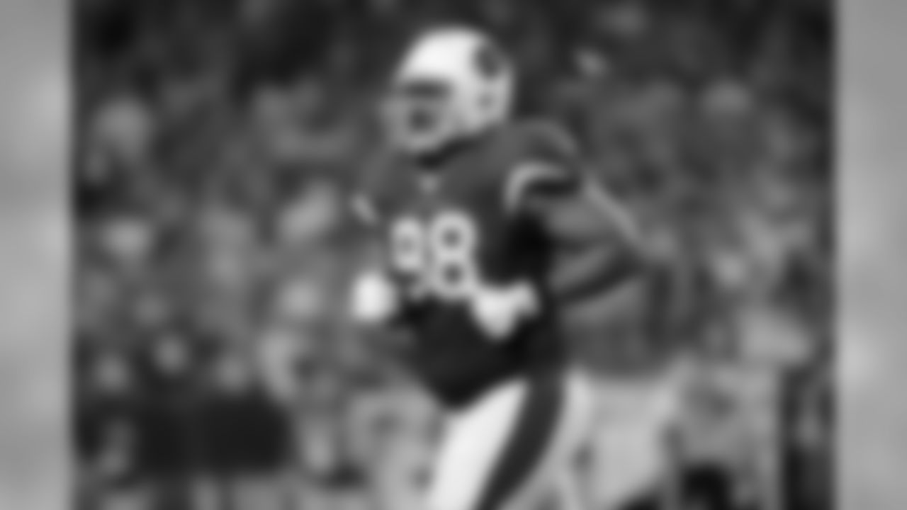 Vote for DT Corey Peters